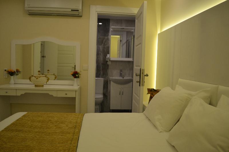 In Istanbul Hotel Exterior photo